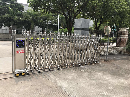 東莞伸縮門的連接管連接結構如何安排？